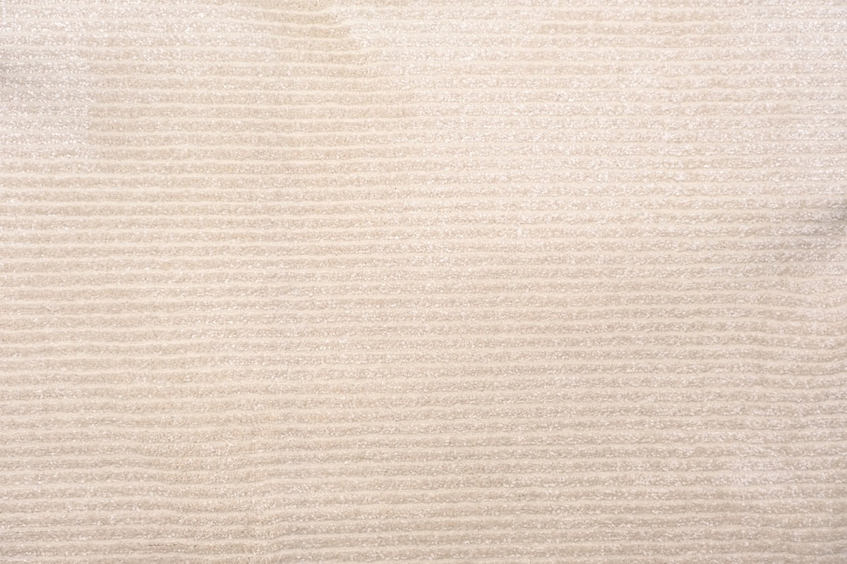 Lucca S900B Cream Modern Area Rug