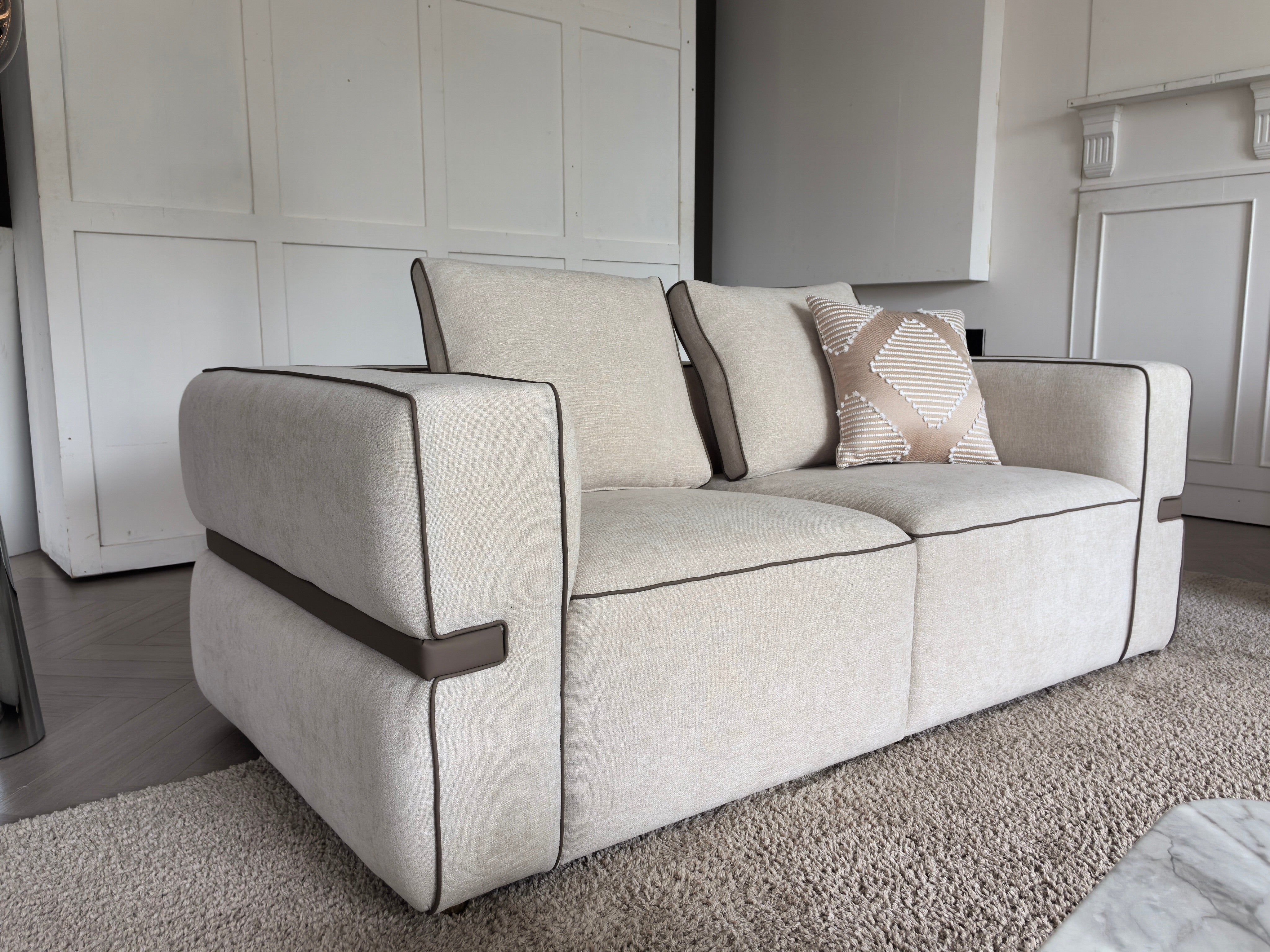 Nova Sofa Set